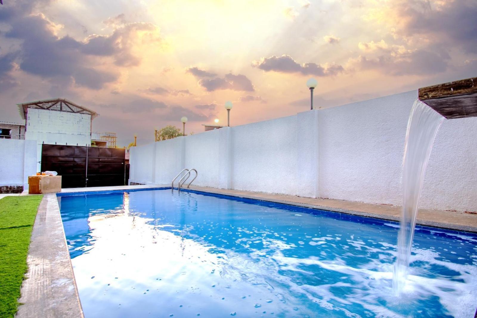 Empyrean Stay Ll 6Bhk Ll Royal Bramha Palace Ll Pvt Pool Ll โลนาวาลา ภายนอก รูปภาพ