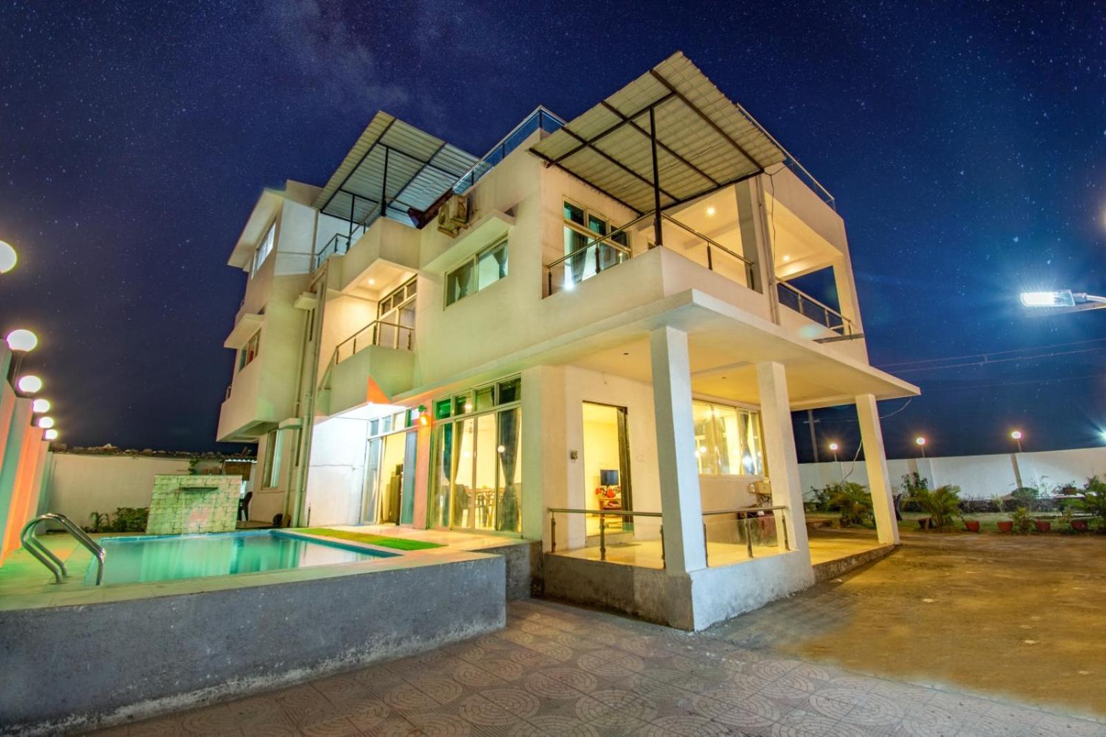 Empyrean Stay Ll 6Bhk Ll Royal Bramha Palace Ll Pvt Pool Ll โลนาวาลา ภายนอก รูปภาพ